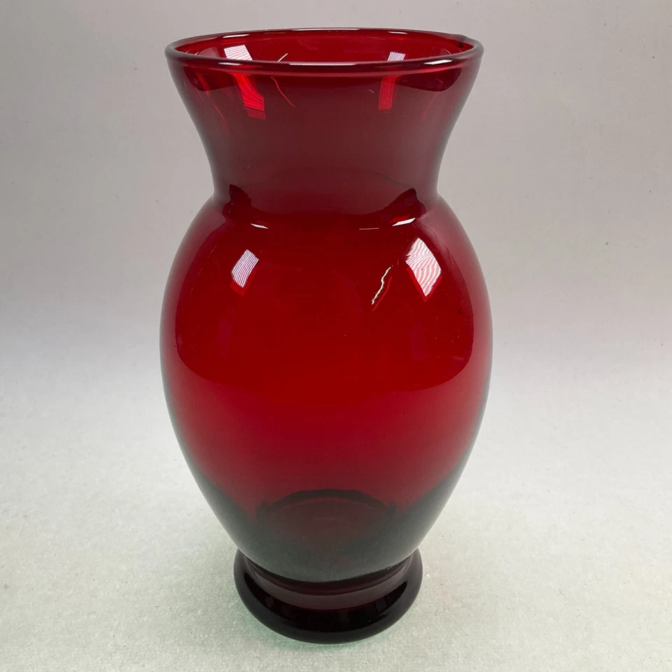 Anchor Hocking Royal Ruby Flared Vase Vintage 40s, 50s, 60s - Image 1 of 2