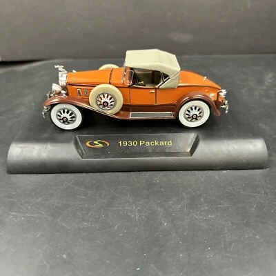 1930 Packard Boattail Speedster Brown 1/32 Diecast Model Car Signature Models - Image 1 of 4