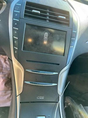 Medidor de flujo de aire de inyección de combustible usado se adapta a: Lincoln MKZ 2013 8 cilindros grado A Foto 1 de 4