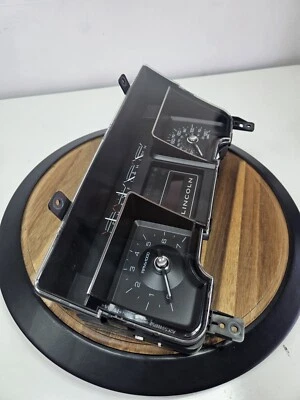 2010 Lincoln Navigator Speedometer OEM - Image 1 of 4