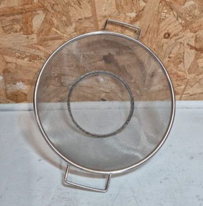 Colador de alambre de acero inoxidable - Tamiz de malla fina con asas para uso en cocina - Imagen 1 de 8