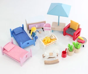 Holz PUPPENMÖBEL Kinderzimmer Baby Schlafzimmer Garten Balkon Terasse Möbel - Bild 1 von 6