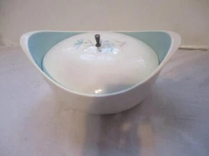 1.25 Qt. Oval Covered Casserole Boutonniere by Taylor, Smith & T (TS&T) USA - Picture 1 of 10