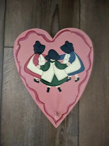 Wooden one Peg 💗Heart Shaped Hat / Clothes Hanger Cover