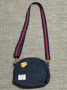 R Riveter Denim Crossbody Shoulder Hopper Bag Casual Weekend Medium Clean! - Picture 1 of 10