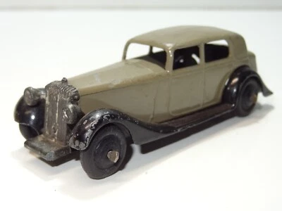 Dinky 30c DAIMLER - c 1946  (359) — 第 1/4 张图片