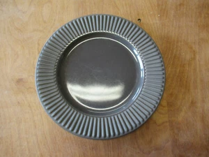Plato de ensalada Dansk Japón RONDA GRIS CHARBONGREY 9 1/2" 1 EA 15 disponible - Imagen 1 de 6