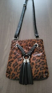 Bueno Crossbody Leopard Print Free shipping! - Picture 1 of 6
