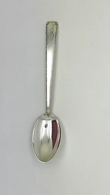 Cucharadita Towle Old de encaje de plata de ley con monograma B 6" 27 g Foto 1 de 4