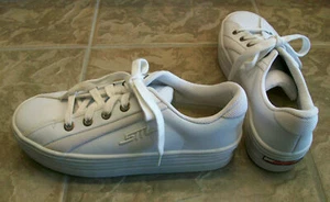 Steve Madden's White laced Sneakers, Women size 10 - Picture 1 of 9