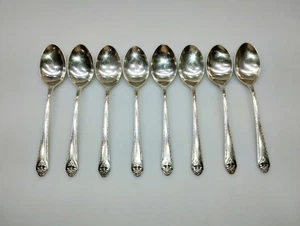 8 cucharas de cena/sopa Holmes & Edwards plateadas con incrustaciones HERMOSA DAMA 7" - Imagen 1 de 11