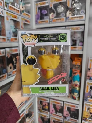 Funko Pop Snail Lisa 1261 Simpsons firmado actriz de doblaje española - Imagen 1 de 4