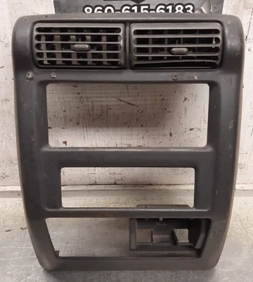 Jeep Wrangler TJ 97-02 tablero bisel central embellecedor con rejillas de ventilación grado B envío gratuito Foto 1 de 4