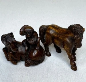 Handgeschnitzte Holzfiguren Pferd & Affe asiatische Volkskunst Skulptur Paar - Bild 1 von 7