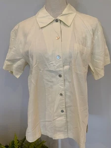 TALBOTS Womens Size Medium Yellow Short Sleeve Collared Wrinkle Resistant Shirt - Picture 1 of 6
