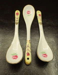 Vintage. 5" Demitasse Löffel ohne Beschädigungen, Rose an beiden Enden. - Bild 1 von 4