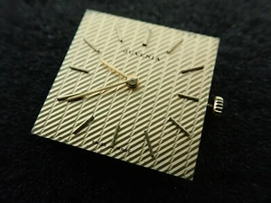 VINTAGE 17.2MM JUVENIA MFG WRIST WATCH MOVEMENT CAL. 1175 - KEEPING TIME - Picture 1 of 3