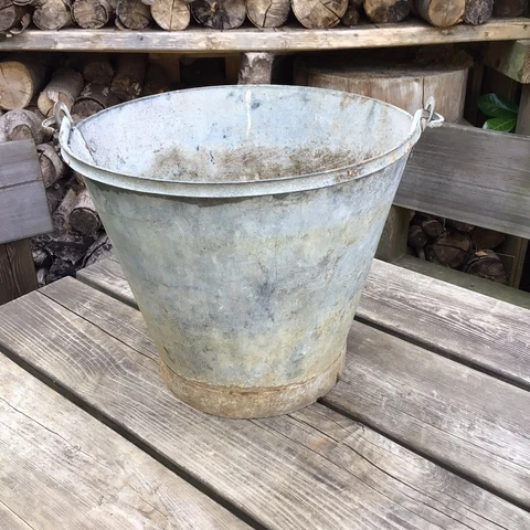 Old Vintage 10.25” Tall Galvanised Metal Bucket Pail Planter Non Watertight Cover