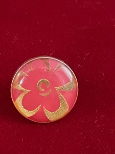 Round Red With Gold Flower Epoxy Lapel Tie Pin .75" - Picture 1 of 2