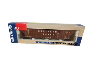 BE Walthers 932-5686 Greeville 7K Wood Chip Hopper Southern 134642 New HO - Picture 1 of 10