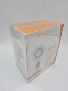 Clarisonic Mia 2 Sonic Skin Cleansing System - WHITE NEW Sealed - Picture 1 of 5