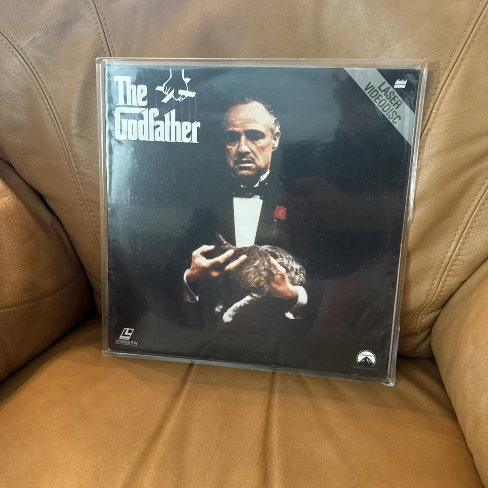 💿 The Godfather LaserDisc (Marlon Brando) 1990 - Extended Play Edition Like New - Image 1 of 4