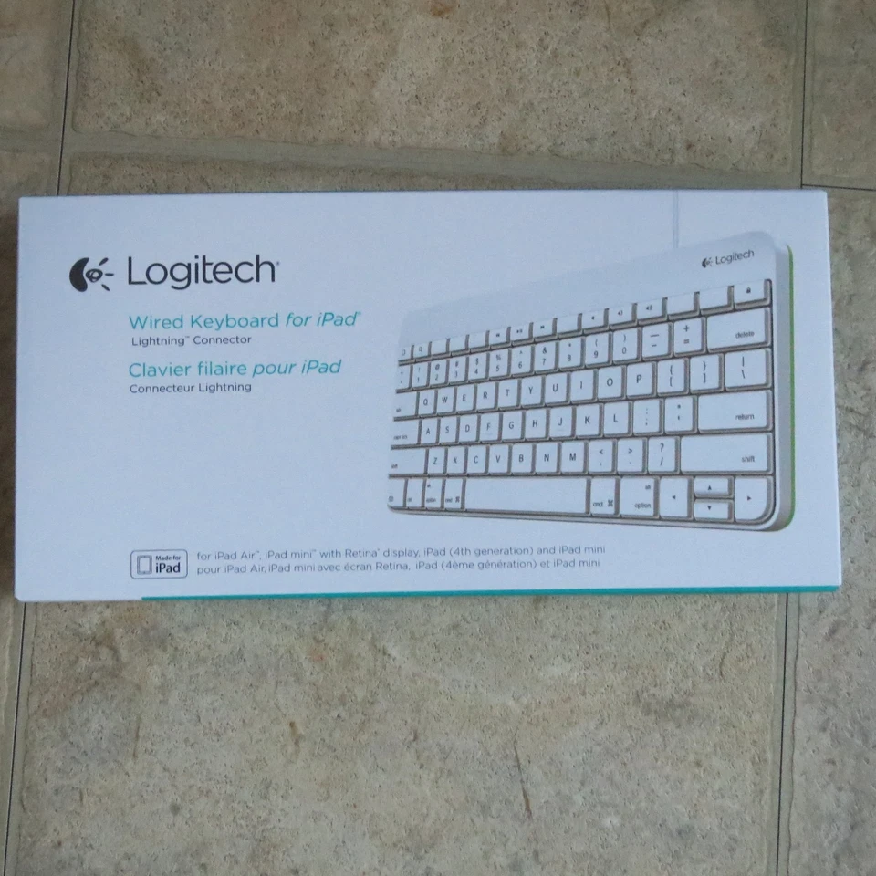 Logitech keyboards lightning 920-006341 for iPad, - Image 1 of 3