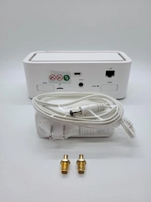 Inseego Wavemaker FX2000 5G Indoor Wi-Fi GSM Unlocked Router - White - Image 1 of 3