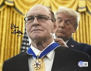 DAN GABLE SIGNED 8X10 PHOTO BECKETT BAS COA USA OLYMPIC Medal Of Freedom Trump - Bild 1 von 1
