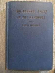 Vintage 1940 The Bobbsey Twins at the Seashore by Laura Lee Hope Hardback - Bild 1 von 8