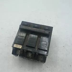 General Electric GE Circuit Breaker 3 Pole 40 Amp 240V - Picture 1 of 9