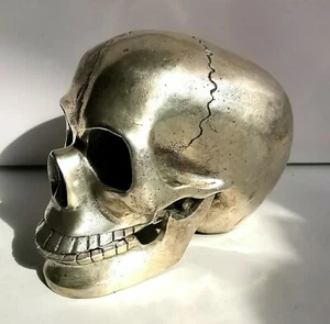 MEMENTO MORI SCHÄDEL GROSS VERSILBERT REALISTISCH MENSCHLICHER SCHREIBTISCHSTÄNDER ANTIK (P28) - Bild 1 von 9