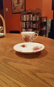 Royal Staffordshire Cup And Saucer Fine Bone China - Picture 1 of 3