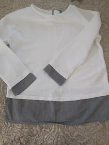 United Colours Of Benetton 10 Top With Faux Undershirt White Chambray. - Picture 1 of 12