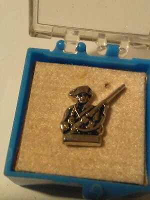 Vintage US Army national guard tie tack MA - Image 1 of 2