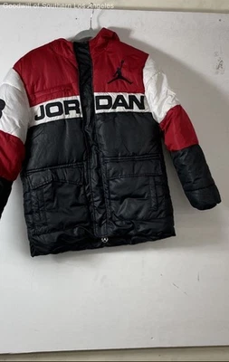 Chaqueta Jordan Nike negra/roja/blanca - talla grande Foto 1 de 4