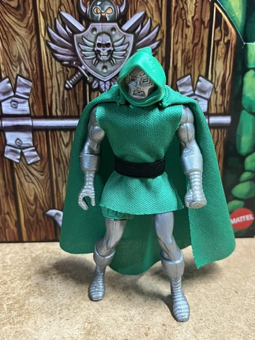 Marvel Secret Wars Dr. Doom Custom Cape Set (Cape, Tunic & Belt Only) Cover