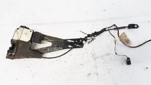 Ford Fusion 2004 Door Lock Mechanism - front right side 2N11N264A2 #1052482-85 - Bild 1 von 9