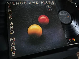 Paul McCartney VENUS AND MARS Original 1975 Vinyl Japan Import in EX Condition! - Picture 1 of 12