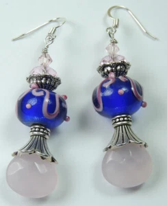 Ohrringe mit Rosenquarz blau Lampwork rosa Kristall - Bild 1 von 2