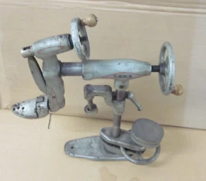 Schuhe Schuhweiter Stiefelspreitzer Schuhmacher Schuster D.B.P. 1 x Leiste - Bild 1 von 9