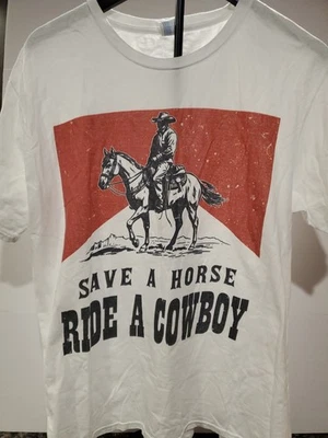 Camiseta Save A Horse Ride A Cowboy Talla Grande Marlboro Hombre Foto 1 de 3