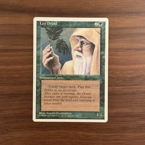 Ley Druid NM 4th Edition Core Set Magic the Gathering MTG TCG - Picture 1 of 2