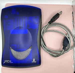 Iomega Zip 250 USB-Powered External Zip Drive - 250MB - 1 x USB External WORKING - Picture 1 of 8