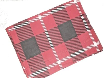 TOMMY HILFIGER RED & BLACK ETHAN PLAID TWIN FLAT SHEET 62 X 92 100% COTTON  - Image 1 of 4