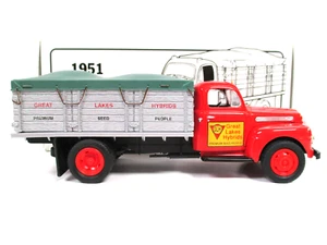 FIRST GEAR - GREAT LAKES HYBRIDS SEED - FORD F-6 GRAIN BOX TRUCK - 1/34 - Picture 1 of 16