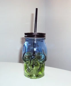 Colored Skull 16 OZ Beverage Glass With Metal Lid & Straw - NEW - Picture 1 of 3