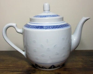 TIENSHAN "Rice Flower" 3-Cup TEAPOT w/Lid ~ Blue & White - Picture 1 of 6