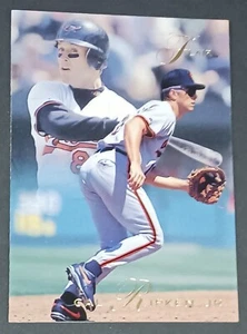 CAL RIPKEN JR. - 1993 Flair Baseball #157 - Picture 1 of 2