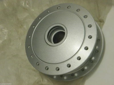 本田 CB CL 90 100 125S XL SL S90 CT90 CG125 S110 XL70 TS50 前轮毂轮鼓 — 第 1/4 张图片